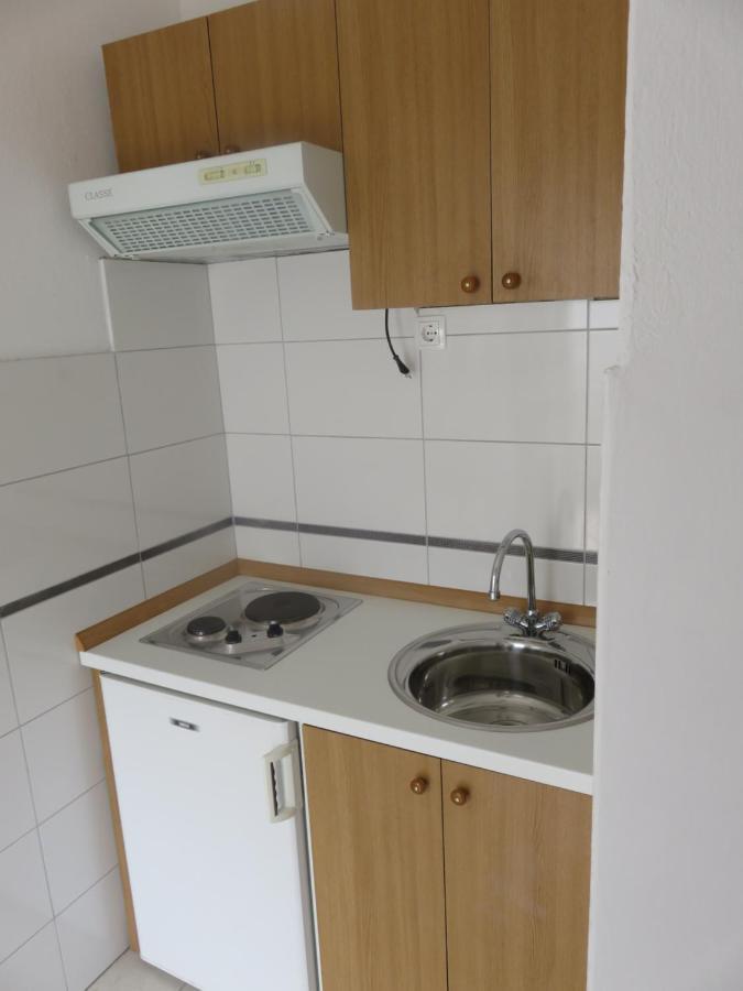 Apartmani MM Starigrad Paklenica Bagian luar foto