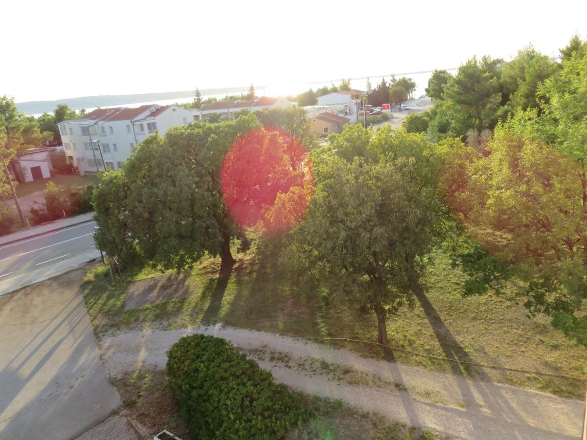 Apartmani MM Starigrad Paklenica Bagian luar foto