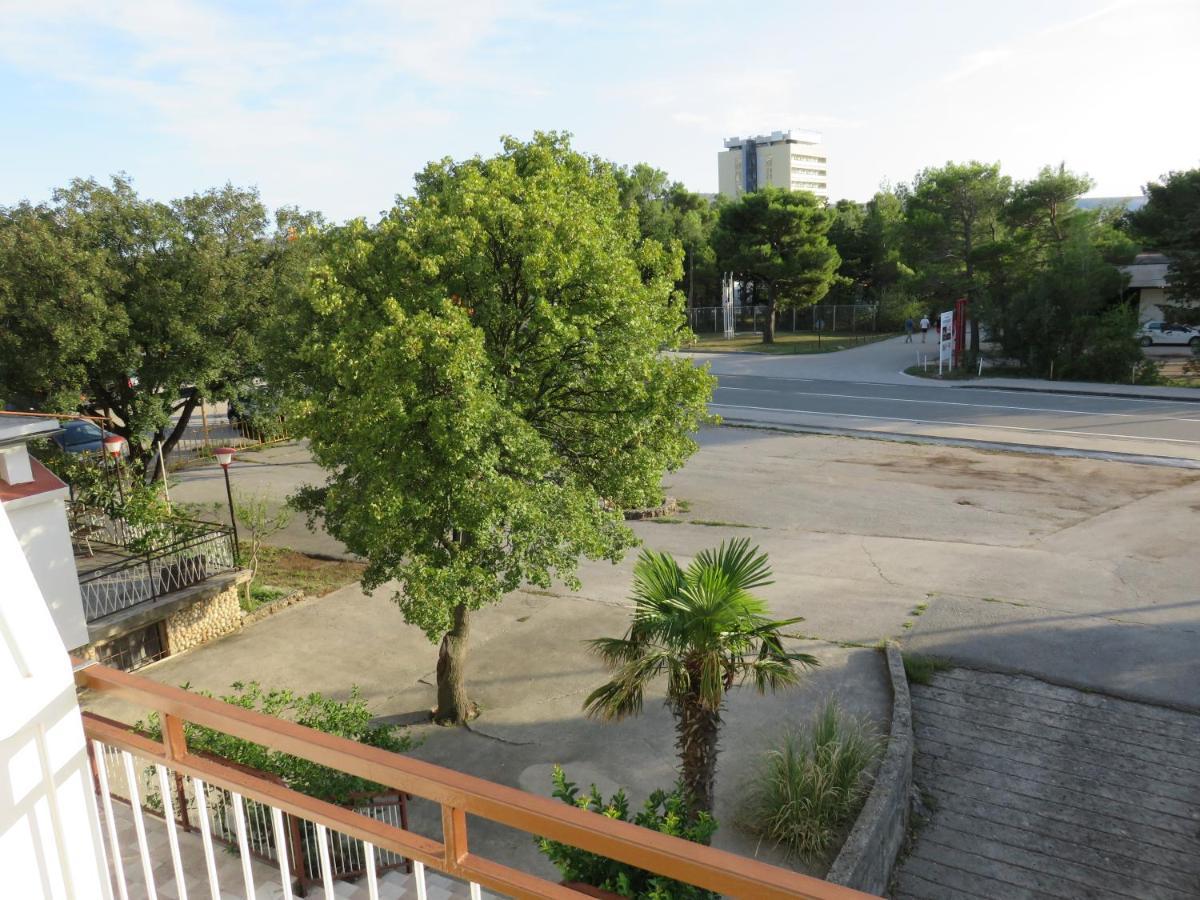 Apartmani MM Starigrad Paklenica Bagian luar foto