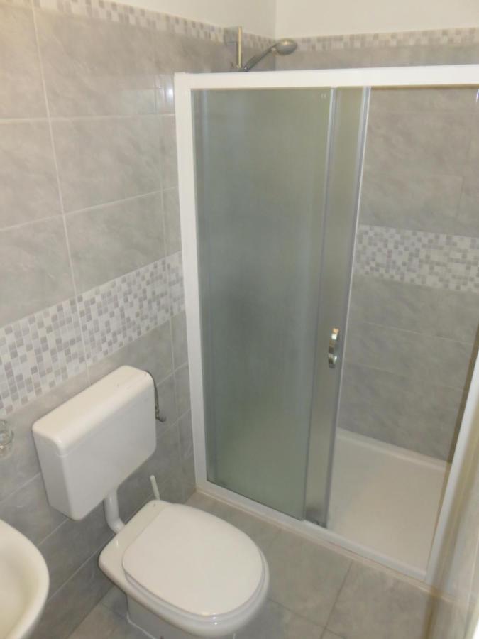Apartmani MM Starigrad Paklenica Bagian luar foto