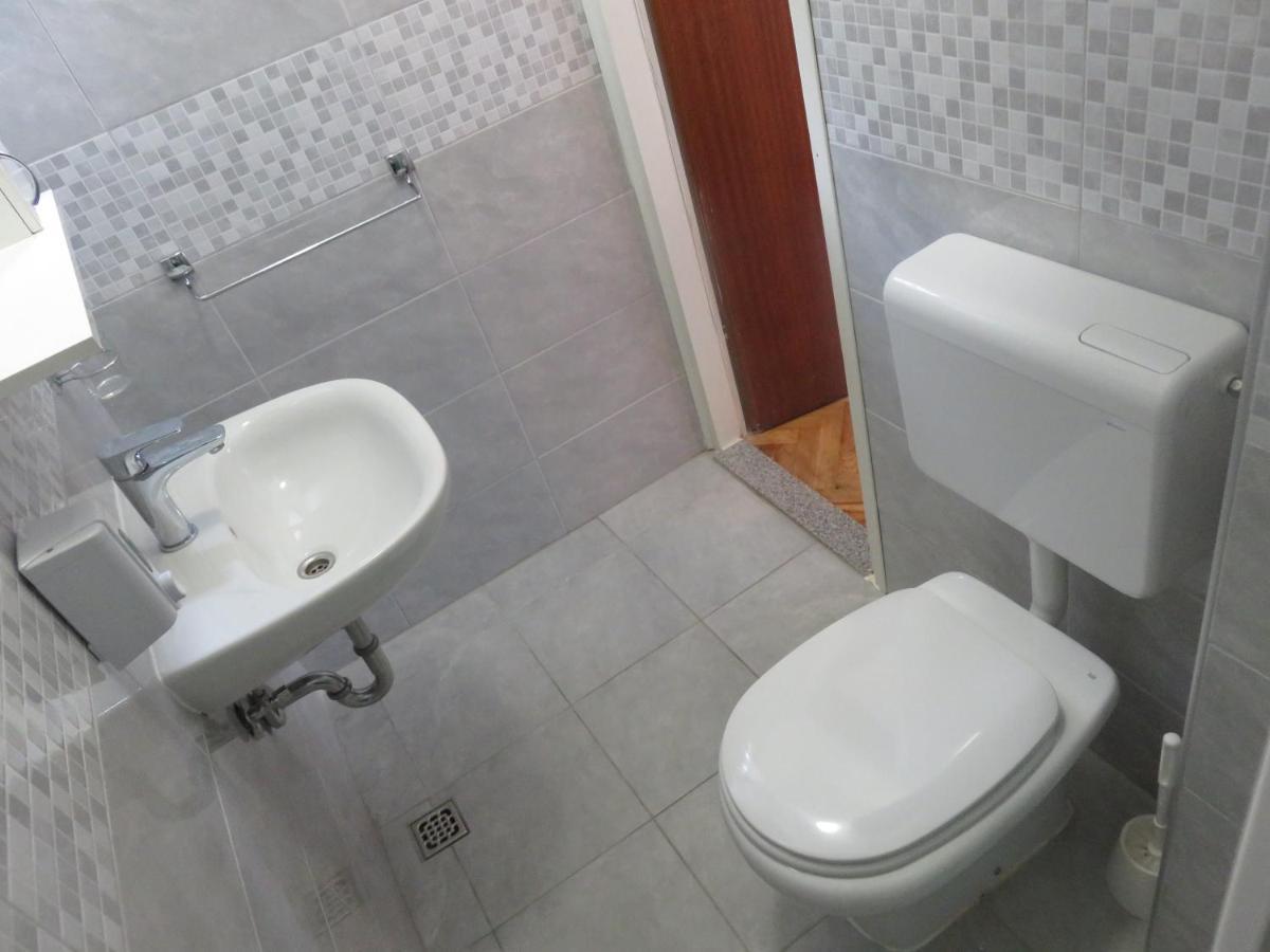 Apartmani MM Starigrad Paklenica Bagian luar foto